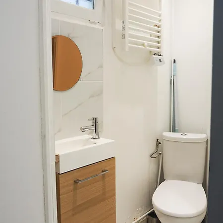 Apartment 50 M2 Next To Montmartre *