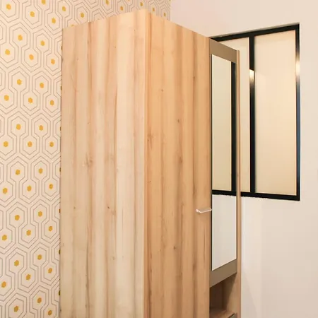 Апартаменты Cozy - Close To Montmartre *